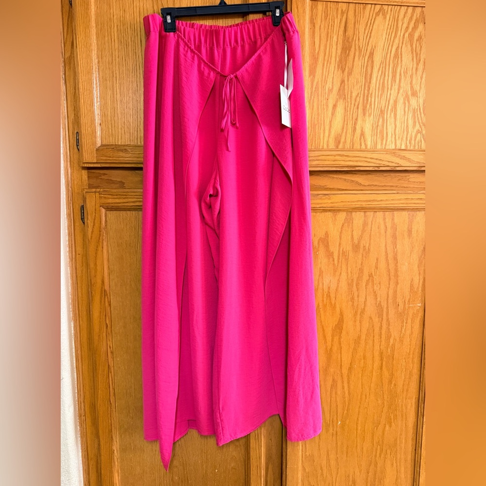 CeCe Fuchsia Straight Leg Pants